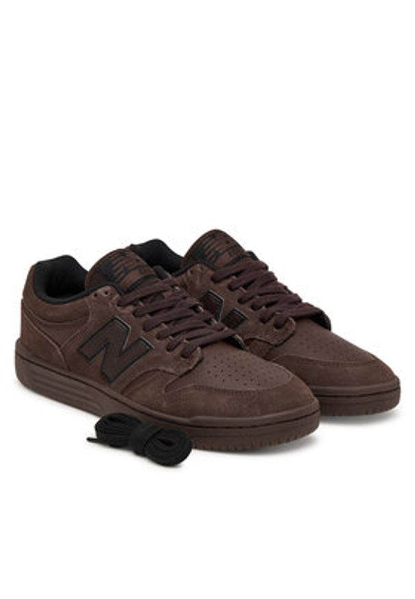 New Balance Sneakersy UN480CHC Brązowy. Kolor: brązowy. Materiał: skóra, zamsz