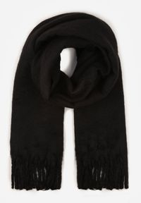 Born2be - Czarny Szalik z Frędzlami Owedarria. Okazja: na co dzień. Kolor: czarny. Materiał: dresówka, jeans. Styl: casual, elegancki #4