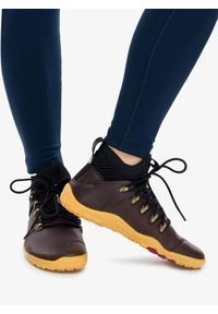 Buty turystyczne damskie Vivobarefoot Magna Leather FG. Kolor: brązowy. Materiał: skóra