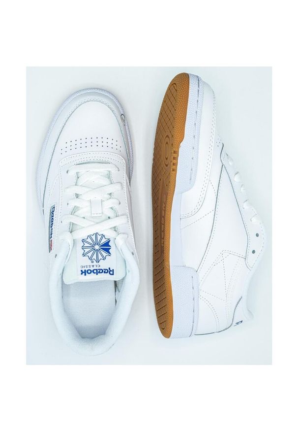 Reebok Classic Club C 85, Biały. Okazja: na spacer. Zapięcie: sznurówki. Kolor: biały. Materiał: tkanina, materiał, skóra, syntetyk. Szerokość cholewki: normalna. Model: Reebok Club, Reebok Classic. Sport: turystyka piesza