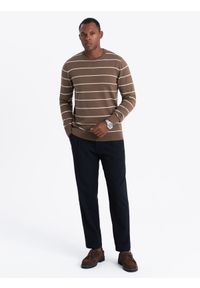 Ombre Clothing - Męski sweter casualowy w poziome paski – brązowy V3. Okazja: na co dzień. Kolor: brązowy. Materiał: nylon, włókno, materiał, bawełna. Wzór: paski. Styl: casual #6