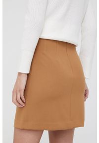 Sisley spódnica kolor brązowy mini prosta. Okazja: na co dzień. Kolor: brązowy. Materiał: tkanina. Wzór: gładki. Styl: casual #3