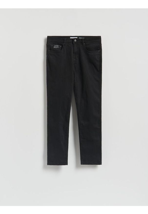 Reserved - Spodnie Slim fit - czarny. Kolor: czarny. Materiał: tkanina, bawełna