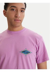 Quiksilver T-Shirt EQYZT08046 Fioletowy Regular Fit. Kolor: fioletowy. Materiał: bawełna #6