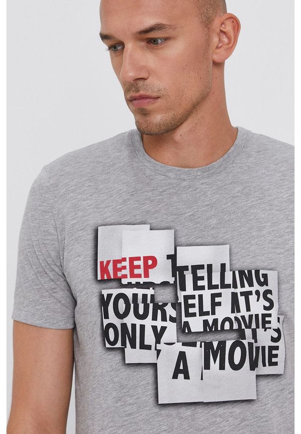 Sisley - T-shirt bawełniany. Okazja: na co dzień. Kolor: szary. Materiał: bawełna. Wzór: nadruk. Styl: casual