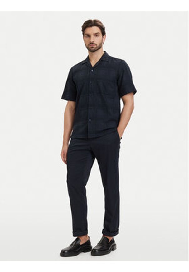 BOSS Koszula Rayer 50559322 Granatowy Regular Fit. Kolor: niebieski. Materiał: bawełna