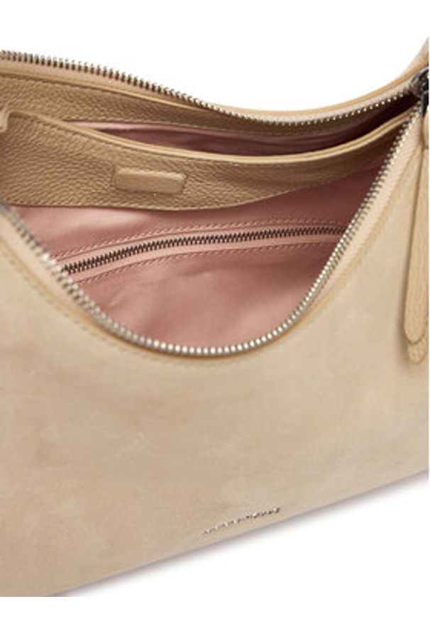 Coccinelle Torebka P6P Boheme Suede Bimaterial E1 P6P 13 03 01 Beżowy. Kolor: beżowy. Materiał: skórzane, zamszowe