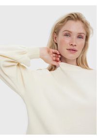 Vero Moda Sweter Nancy 10268604 Écru Regular Fit. Materiał: wiskoza #3