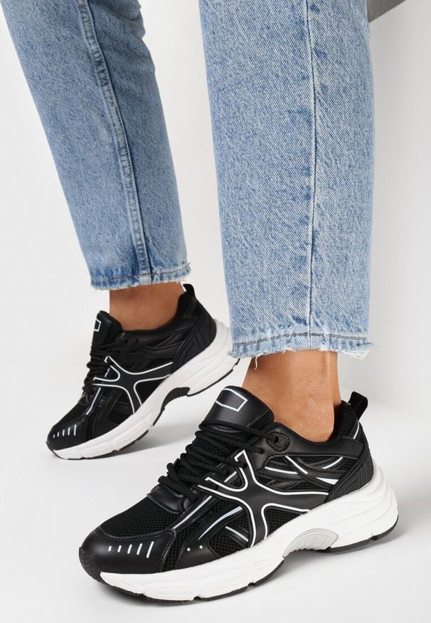 Born2be - Czarne Sneakersy na Grubej Podeszwie Cloudia. Kolor: czarny