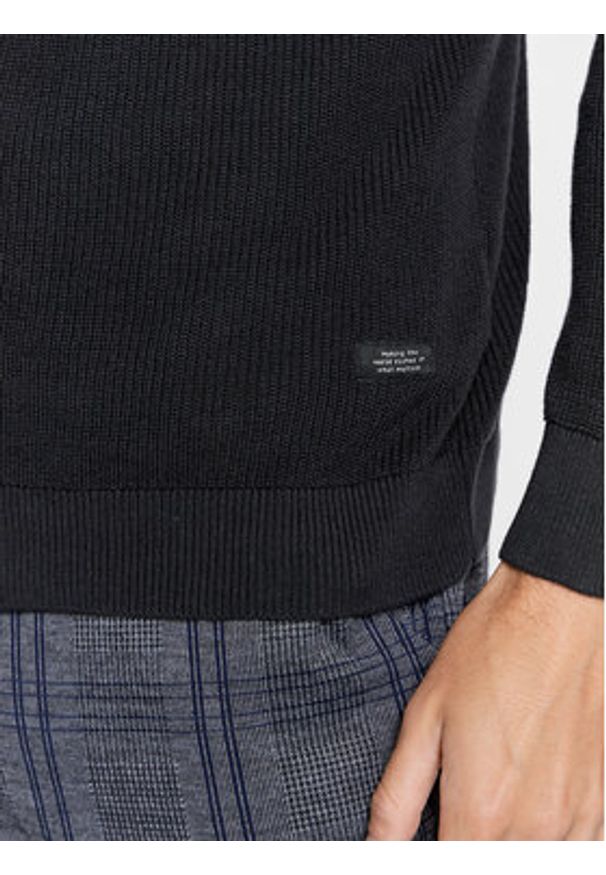 Blend Sweter 20714337 Czarny Regular Fit. Kolor: czarny. Materiał: bawełna