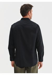 Pako Lorente - PAKO LORENTE - czarna koszula męska z lnu i bawełny. Typ kołnierza: kołnierzyk stójkowy. Kolor: niebieski, biały, czarny. Materiał: bawełna, len. Długość rękawa: długi rękaw. Długość: długie. Wzór: gładki. Sezon: wiosna #5