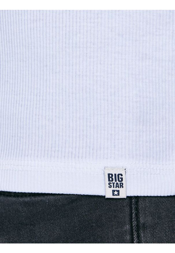 Big-Star - Koszulka męska z prążkowanej dzianiny biała Basicag 101. Okazja: na co dzień. Kolor: biały. Materiał: dzianina, prążkowany. Długość rękawa: krótki rękaw. Długość: krótkie. Styl: casual, elegancki
