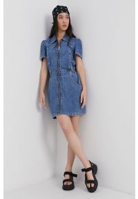 TALLY WEIJL - Tally Weijl Sukienka jeansowa mini rozkloszowana. Kolor: niebieski. Materiał: jeans. Długość rękawa: krótki rękaw. Typ sukienki: rozkloszowane. Długość: mini #4