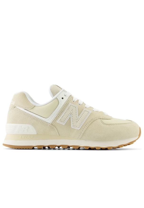 Buty New Balance WL574QB2 - beżowe. Kolor: beżowy. Materiał: zamsz, skóra, materiał, syntetyk, guma. Szerokość cholewki: normalna. Model: New Balance 574