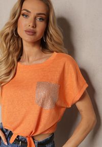Renee - Pomarańczowy Casualowy T-shirt Ozdobiony Cyrkoniami i Wiązaniem Efika. Okazja: na co dzień. Kolor: pomarańczowy. Materiał: jeans. Wzór: aplikacja. Styl: casual #4