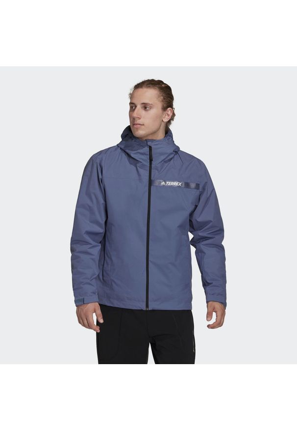 Adidas - Kurtka adidas Terrex Multi RAIN.RDY Primegreen Insulated 2L Rain. Kolor: fioletowy. Sport: turystyka piesza