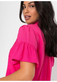 Bluzka z rękawami z falbanami bonprix różowy "pinklady". Kolor: różowy. Styl: elegancki #7