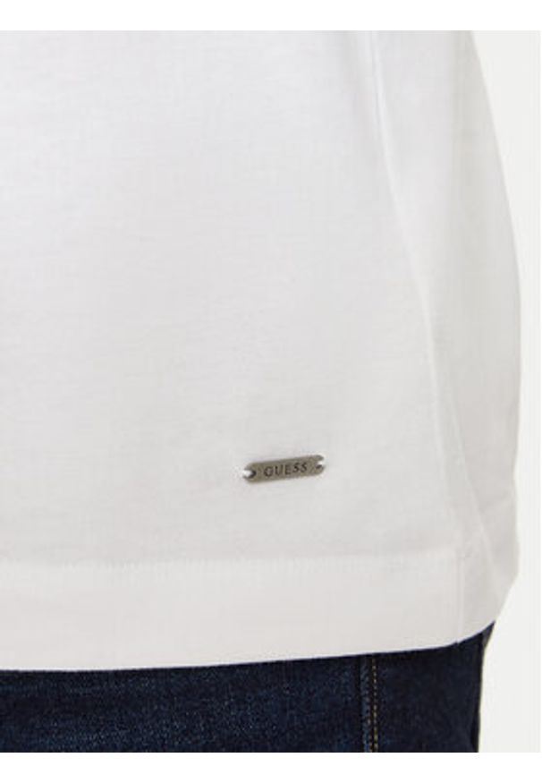 Guess Golf M4BP08 KCHB1 Biały Regular Fit. Typ kołnierza: golf. Kolor: biały. Materiał: bawełna