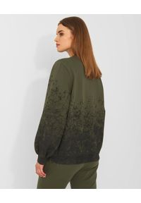 CHAOS BY MARTA BOLIGLOVA - Bluza khaki z bawełny DIRTY. Typ kołnierza: kaptur. Kolor: zielony. Materiał: bawełna. Wzór: haft