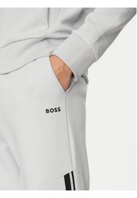 BOSS Dres 50533738 Szary Regular Fit. Kolor: szary. Materiał: bawełna #4