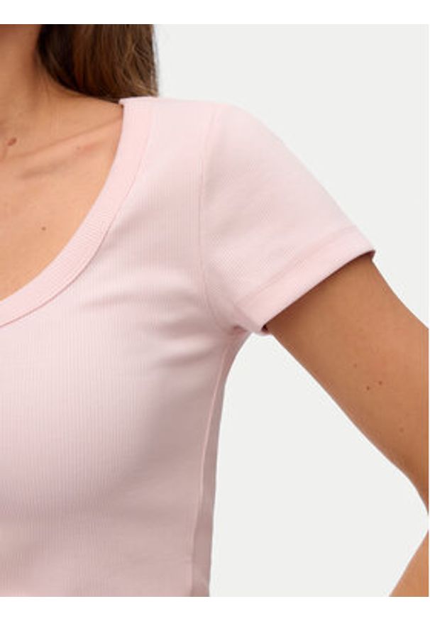 Vero Moda T-Shirt Chloe 10344953 Różowy Regular Fit. Kolor: różowy. Materiał: bawełna