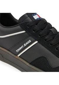 Tommy Jeans Sneakersy Leather Retro Cupsole EM0EM01414 Czarny. Kolor: czarny. Materiał: skóra