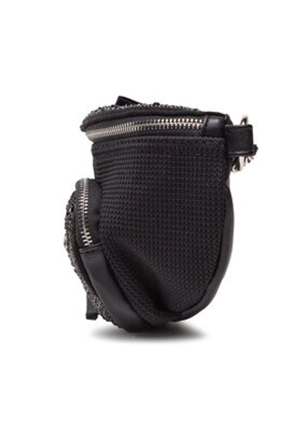 Steve Madden Saszetka nerka Bmaxima SM13000640-02002-BLK Czarny. Kolor: czarny. Materiał: materiał