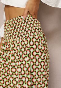 Renee - Jasnozielone Spodnie Culotes z Szerokimi Nogawkami i Gumką w Talii Demia. Okazja: na co dzień. Kolor: zielony. Materiał: materiał. Sezon: wiosna, lato. Styl: casual, elegancki #7