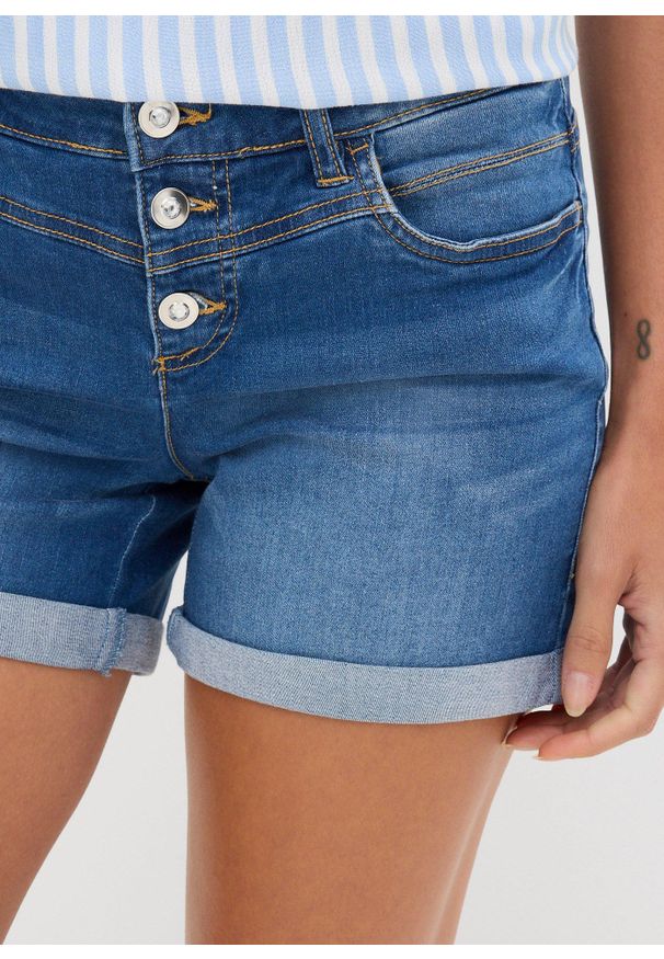 bonprix - Szorty dżinsowe mid waist. Kolor: niebieski. Długość: krótkie. Sezon: lato