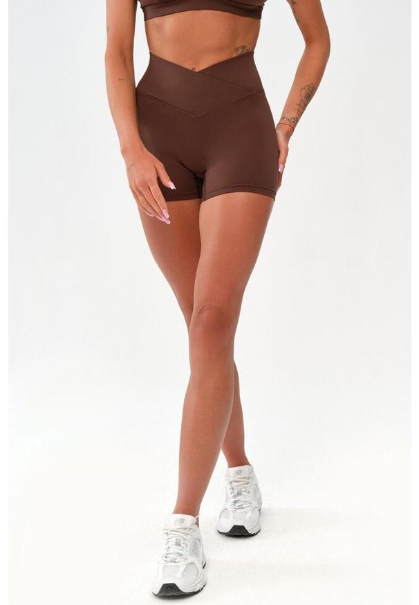 ROUGH RADICAL - Damskie spodenki szorty sportowe fitness Rough Radical Mocha Active Shorts. Kolor: brązowy. Sport: fitness