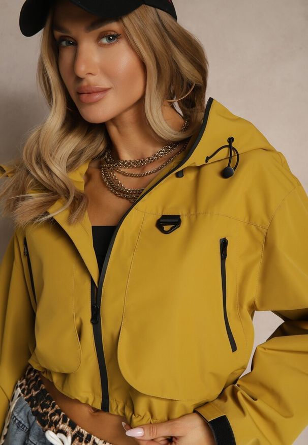 Renee - Żółta Kurtka w Stylu Oversize z Kapturem i Kieszeniami Lorlio. Okazja: na co dzień. Typ kołnierza: kaptur. Kolor: żółty. Styl: casual, elegancki