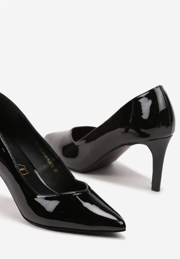 Renee - Czarne Eleganckie Czółenka na Szpilce z Wkładką ze Skóry Naturalnej Lerianna. Kolor: czarny. Materiał: skóra. Obcas: na szpilce. Styl: elegancki