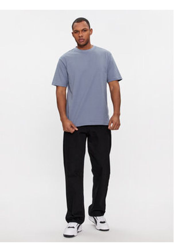 Only & Sons T-Shirt Fred 22022532 Niebieski Relaxed Fit. Kolor: niebieski. Materiał: bawełna