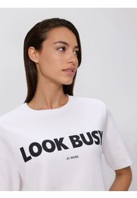 Reserved - T-shirt z nadrukiem - biały. Kolor: biały. Materiał: dzianina. Wzór: nadruk #1