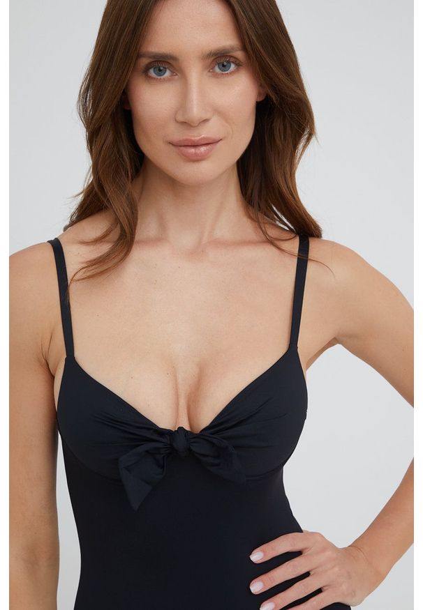 Max Mara Leisure jednoczęściowy strój kąpielowy kolor czarny usztywniona miseczka. Kolor: czarny. Materiał: dzianina. Wzór: gładki