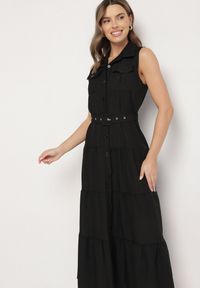 Born2be - Czarna Koszulowa Sukienka Ozdobiona Paskiem Mavorelle. Okazja: na co dzień. Kolor: czarny. Wzór: aplikacja. Typ sukienki: koszulowe. Styl: casual, elegancki