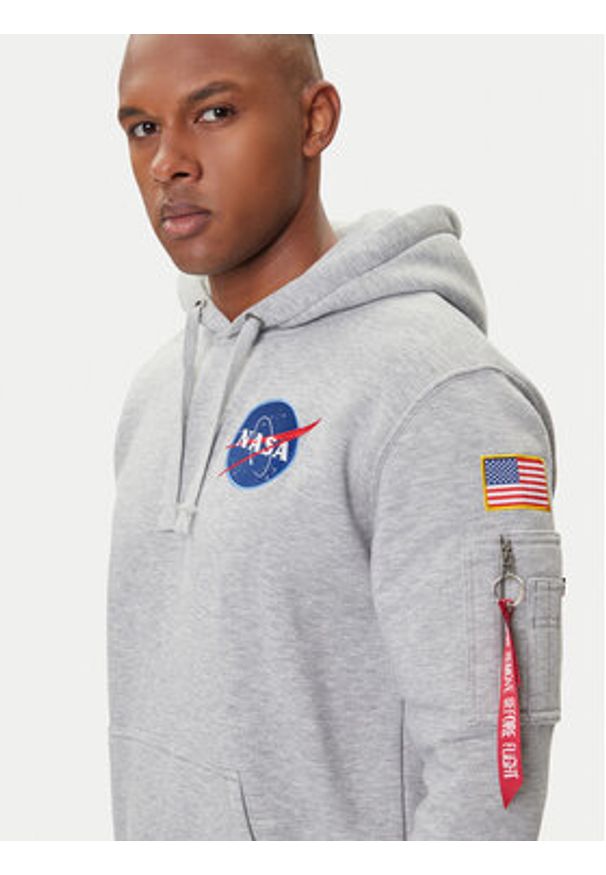 Alpha Industries Bluza Space Shuttle 178317 Szary Regular Fit. Kolor: szary. Materiał: bawełna