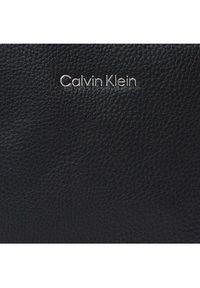 Calvin Klein Saszetka Ck Must Reporter S K50K511606 Czarny. Kolor: czarny. Materiał: skóra