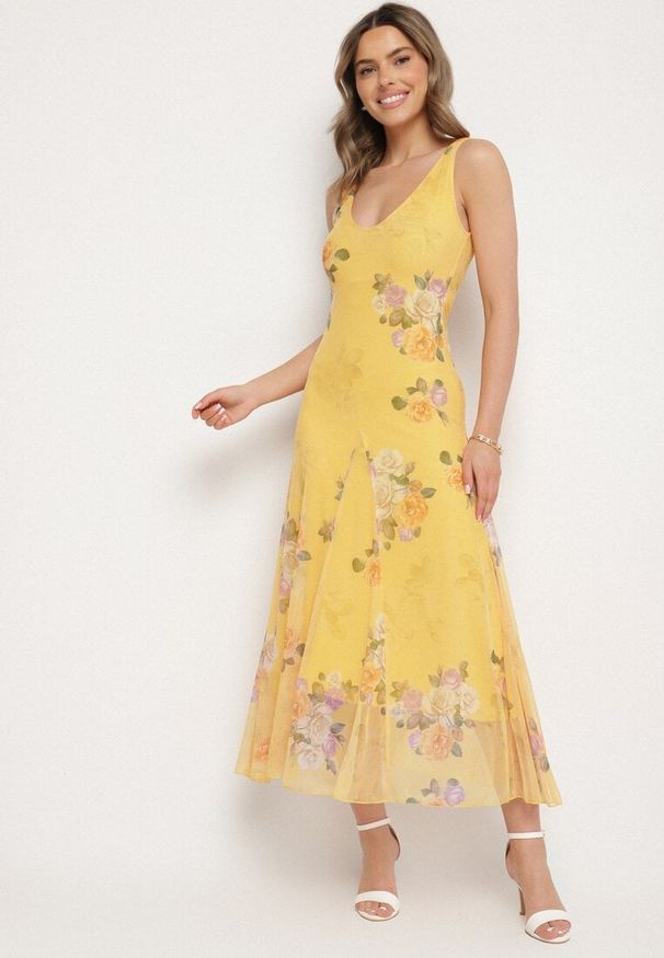 Born2be - Żółta Siateczkowa Sukienka z Kwiatowym Motywem Milanessa. Okazja: na co dzień. Kolor: żółty. Materiał: jeans. Wzór: kwiaty. Typ sukienki: proste. Styl: casual, elegancki