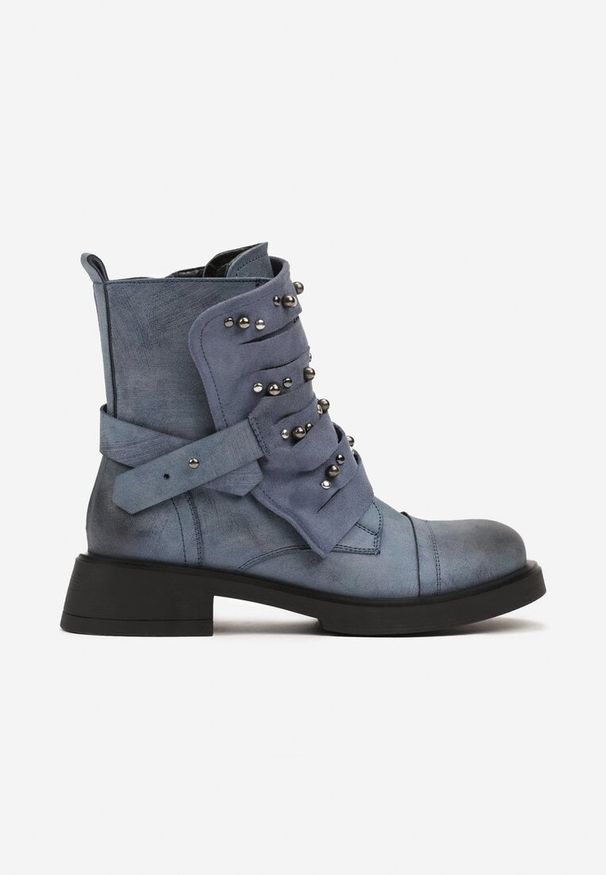 Born2be - Niebieskie Streetwearowe Botki z Naszywką Nitami i Paskami Rorista. Okazja: na co dzień. Zapięcie: pasek. Kolor: niebieski. Materiał: jeans. Wzór: aplikacja. Obcas: na obcasie. Styl: rockowy, elegancki, casual. Wysokość obcasa: średni