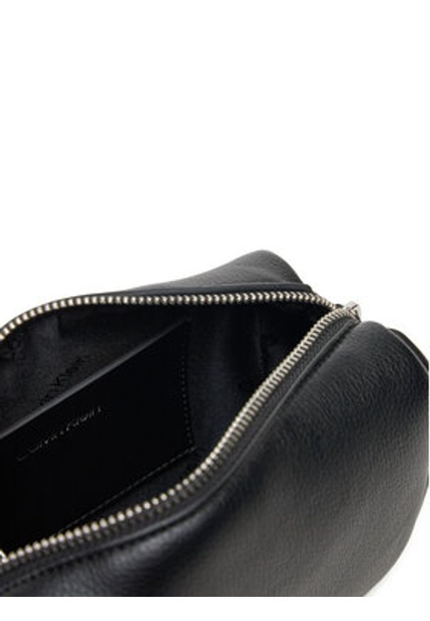 Calvin Klein Torebka K60K612519 Czarny. Kolor: czarny. Materiał: skórzane