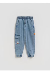 Reserved - Jeansy jogger - niebieski. Kolor: niebieski #1