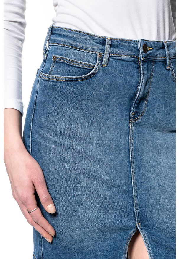 Lee - LEE Pencil Skirt DAMSKA SPÓDNICA JEANSOWA MID WORN MARTHA L38GQDTO 112108194. Materiał: jeans