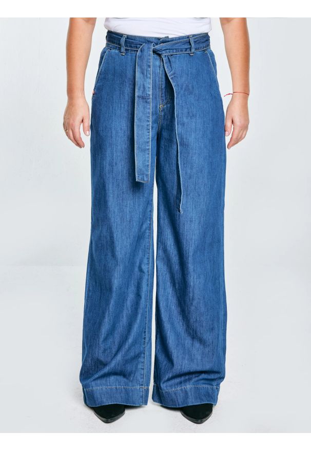 Big-Star - Jeansy damskie wide z paskiem granatowe Julii 398. Okazja: na co dzień. Kolor: niebieski. Styl: casual, elegancki, klasyczny