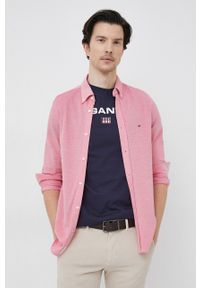 TOMMY HILFIGER - Tommy Hilfiger koszula bawełniana męska kolor czerwony slim z kołnierzykiem button-down. Typ kołnierza: button down. Kolor: czerwony. Materiał: bawełna. Wzór: aplikacja #2