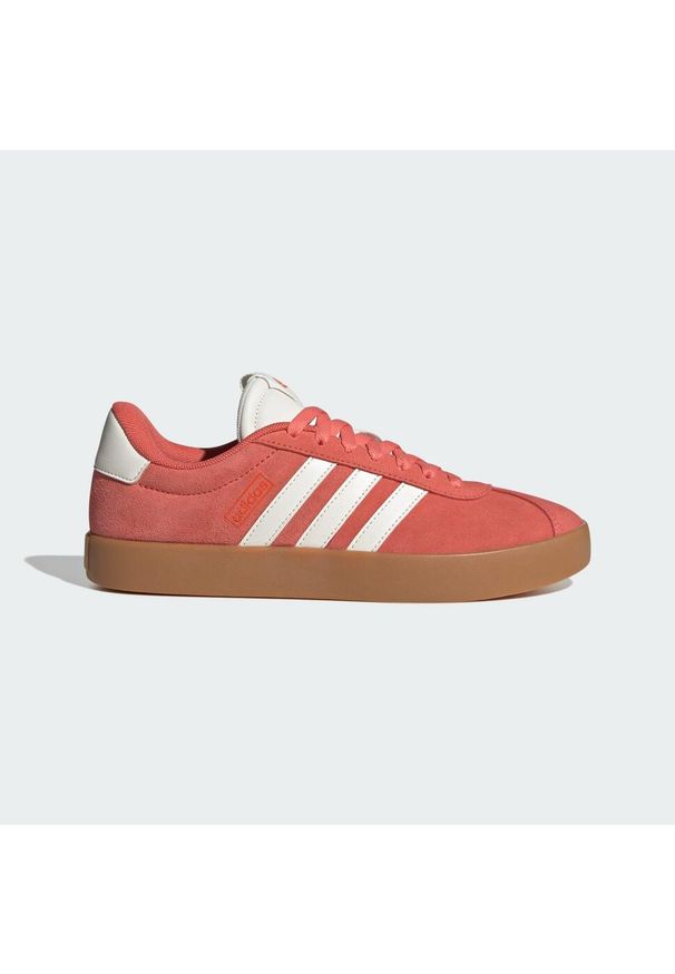 Adidas - Buty VL Court 3.0. Kolor: wielokolorowy, biały, czerwony. Materiał: skóra. Sport: turystyka piesza
