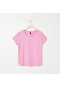 Sinsay - Koszulka basic z kieszonką - Różowy. Kolor: różowy #1