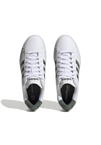 Adidas - Buty do chodzenia męskie adidas Grand Court Cloudfoam. Okazja: na co dzień. Zapięcie: pasek. Kolor: biały. Materiał: materiał. Model: Adidas Cloudfoam. Sport: turystyka piesza