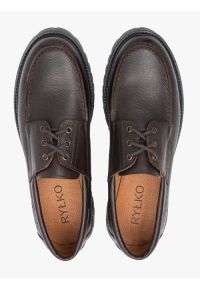 Ryłko - Ciemnobrązowe półbuty boat shoes. Okazja: na co dzień. Zapięcie: sznurówki. Kolor: brązowy. Materiał: skóra, jeans. Styl: street, casual #4