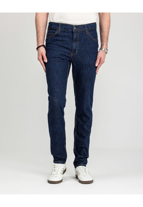 Męskie Spodnie Jeansowe Mustang Style Tramper Tapered Denim Blue 1018016 5000 901